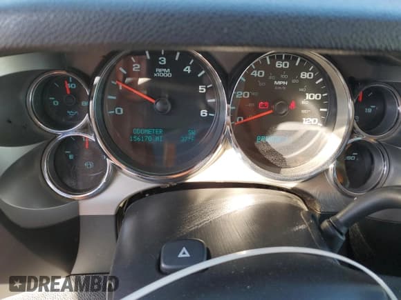 ✅ 2009 Chevrolet Silverado 2500HD LT • VIN: 1GCHK53K89F175758 • Lot: 93044395. Listed on Copart with 156,170 mi. Free auction sales archive from the USA and detailed vehicle history report at DreamBid. Image 9.