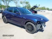 ✅ 2018 Maserati Levante GranSport • VIN: ZN661XUS7JX302016 • Lot: 42050084. Wystawiony na IAAI z przebiegiem 55 831 mil. Bezpłatny archiwum sprzedaży aukcyjnych z USA i szczegółowy raport historii pojazdu na DreamBid. Zdjęcie 1.