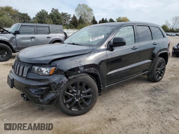 ✅ 2017 Jeep Grand Cherokee Altitude • VIN: 1C4RJFAG7HC718416 • Lot: 86873215. Listed on Copart with 138,149 mi. Free auction sales archive from the USA and detailed vehicle history report at DreamBid. Image 1.