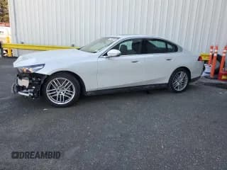 ✅ 2024 BMW 5 Series 530i xDrive • VIN: WBA53FJ0XRCS13397 • Lot: 88274725. Listed on Copart with 21,337 mi. Free auction sales archive from the USA and detailed vehicle history report at DreamBid. Image 1.