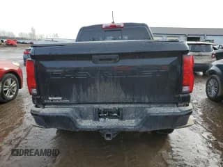 ✅ 2023 Chevrolet Colorado 4WD Z71 • VIN: 1GCPTDEK6P1141120 • Лот: 41566754. Опубликован ранее на Copart с пробегом 12 067 миль. Бесплатный доступ к архиву аукционных продаж из США и подробный отчёт об истории автомобиля на DreamBid. Изображение 6.