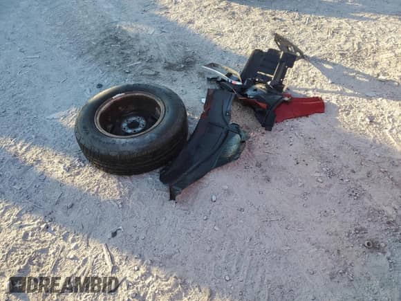 2001 Chevrolet S-10 LS с VIN 1GCCS19W318252526, выставлен на аукционе Copart как лот 75535554 с пробегом 185 969 миль миль и Списание • Salvage title. История ставок и продаж доступна на DreamBid. Изображение 12.