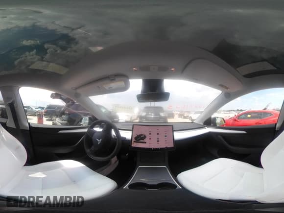 ✅ 2024 Tesla Model Y • VIN: 7SAYGDED7RA324921 • Лот: 43241623. Опубликован ранее на IAAI с пробегом 11 376 миль. Бесплатный доступ к архиву аукционных продаж из США и подробный отчёт об истории автомобиля на DreamBid. Изображение 20.