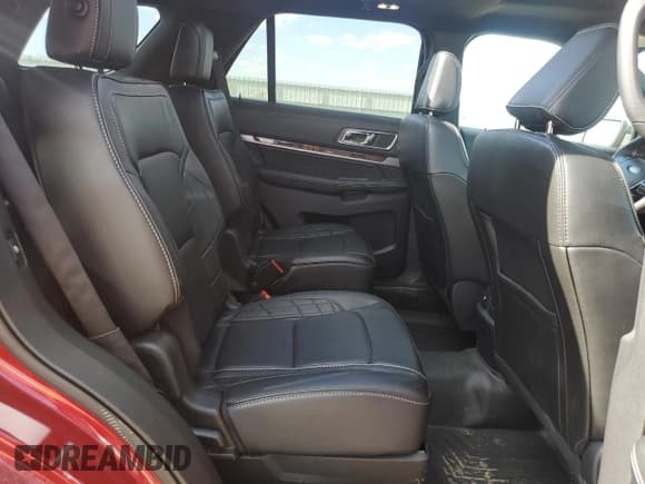 ✅ 2019 Ford Explorer Platinum • VIN: 1FM5K8HT6KGA95344 • Lot: 55697795. Listed on Copart with 64,948 mi. Free auction sales archive from the USA and detailed vehicle history report at DreamBid. Image 11.