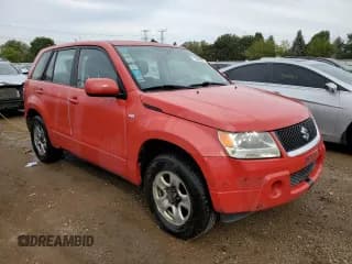 ✅ 2008 Suzuki Grand Vitara w/Spare & Cargo Covers • VIN: JS3TD941584103252 • Lot: 72984844. Wystawiony na Copart z przebiegiem 152 121 mil. Bezpłatny archiwum sprzedaży aukcyjnych z USA i szczegółowy raport historii pojazdu na DreamBid. Zdjęcie 4.