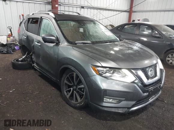 ✅ 2017 Nissan Rogue SV • VIN: JN8AT2MT5HW149030 • Lot: 42410834. Listed on IAAI with 97,560 mi. Free auction sales archive from the USA and detailed vehicle history report at DreamBid. Image 1.