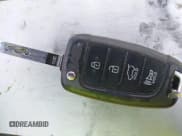 ✅ 2018 Hyundai Elantra • VIN: KMHH35LE9JU011924 • Лот: 43465853. Опубликован ранее на IAAI с пробегом 124 285 миль. Бесплатный доступ к архиву аукционных продаж из США и подробный отчёт об истории автомобиля на DreamBid. Изображение 11.