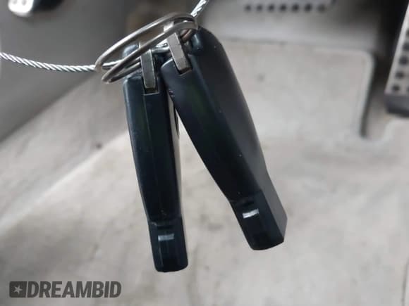 ✅ 2005 Mercedes-Benz C 230 Kompressor • VIN: WDBRF40J95F622394 • Lot: 43859113. Wystawiony na IAAI z przebiegiem 128 350 mil. Bezpłatny archiwum sprzedaży aukcyjnych z USA i szczegółowy raport historii pojazdu na DreamBid. Zdjęcie 11.