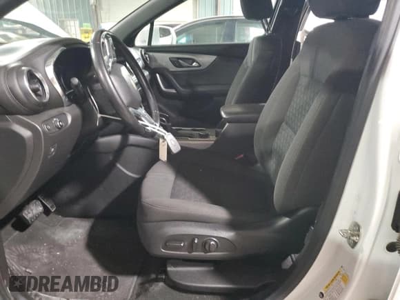 ✅ 2020 Chevrolet Blazer LT • VIN: 3GNKBCR45LS664079 • Lot: 80940264. Listed on Copart with 62,784 mi. Free auction sales archive from the USA and detailed vehicle history report at DreamBid. Image 7.