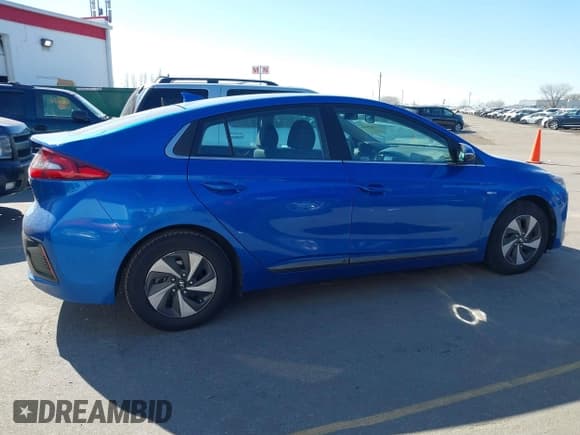 ✅ 2017 Hyundai Ioniq SEL • VIN: KMHC75LC7HU026123 • Lot: 41659666. Wystawiony na IAAI z przebiegiem 62 912 mil. Bezpłatny archiwum sprzedaży aukcyjnych z USA i szczegółowy raport historii pojazdu na DreamBid. Zdjęcie 13.