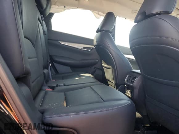 ✅ 2019 Infiniti QX50 Pure • VIN: 3PCAJ5M31KF108800 • Лот: 71558615. Опубликован ранее на Copart с пробегом 35 299 миль. Бесплатный доступ к архиву аукционных продаж из США и подробный отчёт об истории автомобиля на DreamBid. Изображение 11.