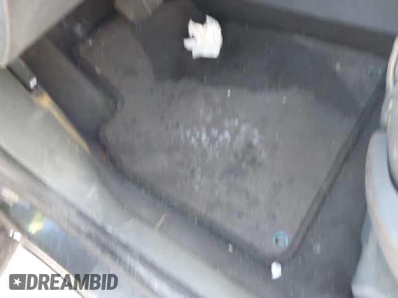 ✅ 2005 Saab 9-3 Arc • VIN: YS3FD49Y851054641 • Lot: 43789677. Listed on IAAI with 106,504 mi. Free auction sales archive from the USA and detailed vehicle history report at DreamBid. Image 13.