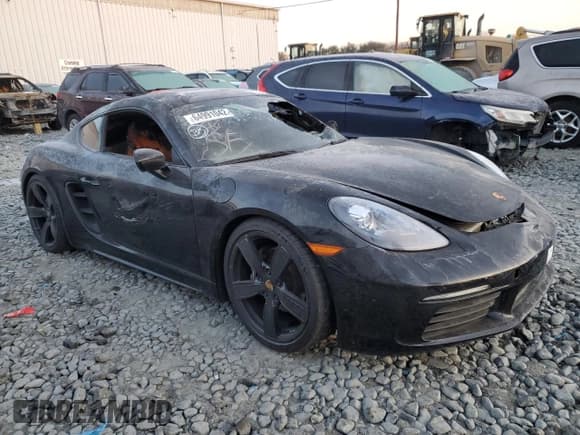 ✅ 2018 Porsche 718 Cayman • VIN: WP0AA2A81JK262360 • Lot: 64991042. Listed on Copart with Not provided. Free auction sales archive from the USA and detailed vehicle history report at DreamBid. Image 4.