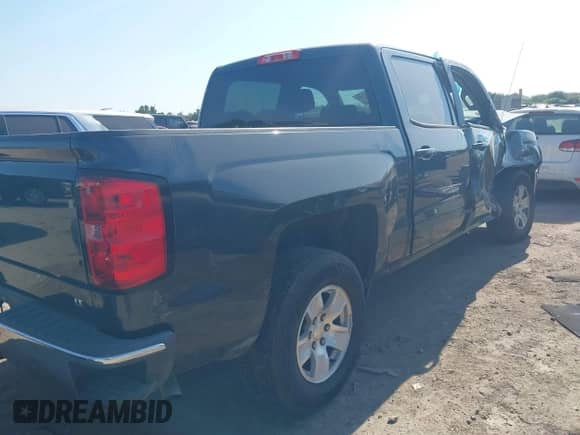 2018 Chevrolet Silverado 1500 LT с VIN 3GCPCREC0JG273885, выставлен на аукционе IAAI как лот 43130993 с пробегом 141 074 миль миль и . История ставок и продаж доступна на DreamBid. Изображение 4.