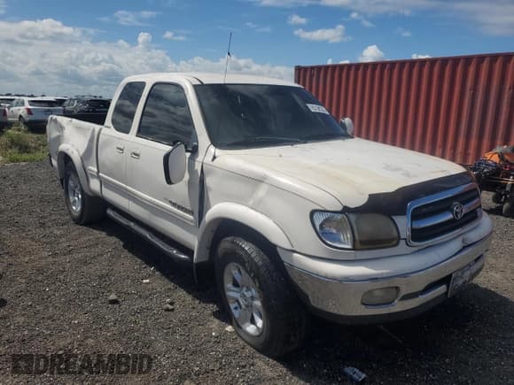 ✅ 2001 Toyota Tundra Limited • VIN: 5TBRT38111S133127 • Lot: 85150335. Listed on Copart with Not provided. Free auction sales archive from the USA and detailed vehicle history report at DreamBid. Image 4.