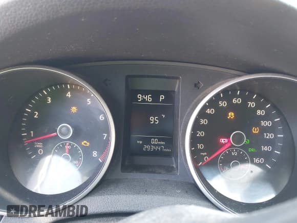 ✅ 2010 Volkswagen Jetta • VIN: 3VWKX8AJ3AM626468 • Lot: 42958384. Listed on IAAI with 293,447 mi. Free auction sales archive from the USA and detailed vehicle history report at DreamBid. Image 7.