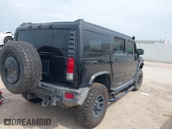 ✅ 2006 Hummer H2 • VIN: 5GRGN23U26H113662 • Лот: 42882138. Опубликован ранее на IAAI с пробегом 284 949 миль. Бесплатный доступ к архиву аукционных продаж из США и подробный отчёт об истории автомобиля на DreamBid. Изображение 4.