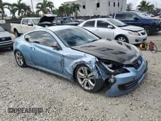 2010 Hyundai Genesis Coupe с VIN KMHHT6KD9AU013624, выставлен на аукционе Copart как лот 85437984 с пробегом 84 123 миль миль и На запчасти • Non repairable. История ставок и продаж доступна на DreamBid. Изображение 4.