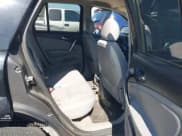 ✅ 2006 Saturn VUE • VIN: 5GZCZ33D76S874716 • Lot: 41987170. Wystawiony na IAAI z przebiegiem 90 227 mil. Bezpłatny archiwum sprzedaży aukcyjnych z USA i szczegółowy raport historii pojazdu na DreamBid. Zdjęcie 8.