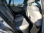 ✅ 2025 Toyota RAV4 Hybrid XLE Premium • VIN: JTMB6RFVXSJ086882 • Lot: 92026055. Listed on Copart with 1,535 mi. Free auction sales archive from the USA and detailed vehicle history report at DreamBid. Image 11.