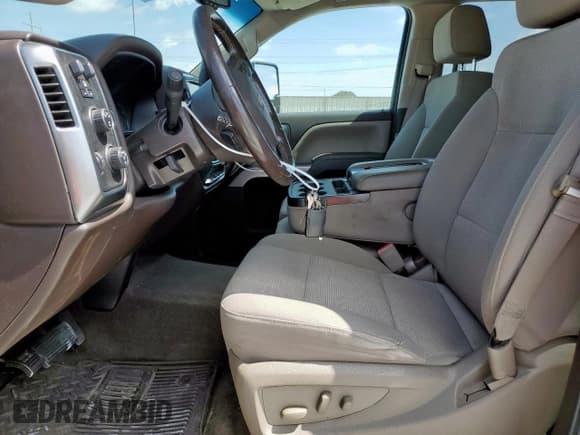 ✅ 2016 Chevrolet Silverado 2500HD LT • VIN: 1GC2KVEGXGZ280411 • Lot: 61686655. Wystawiony na Copart z przebiegiem 163 472 mil. Bezpłatny archiwum sprzedaży aukcyjnych z USA i szczegółowy raport historii pojazdu na DreamBid. Zdjęcie 7.