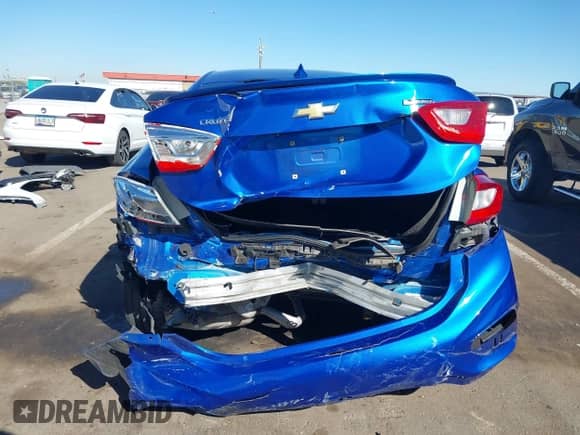 2017 Chevrolet Cruze Premier с VIN 1G1BF5SM4H7156123, выставлен на аукционе IAAI как лот 43551830 с пробегом 64 065 миль миль и . История ставок и продаж доступна на DreamBid. Изображение 16.