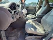 ✅ 2014 Chevrolet Traverse LTZ • VIN: 1GNKRJKD6EJ246936 • Lot: 71836225. Wystawiony na Copart z przebiegiem 157 866 mil. Bezpłatny archiwum sprzedaży aukcyjnych z USA i szczegółowy raport historii pojazdu na DreamBid. Zdjęcie 7.