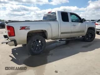✅ 2011 Chevrolet Silverado 1500 LT • VIN: 1GCRKSE3XBZ153015 • Lot: 72929944. Listed on Copart with 155,543 mi. Free auction sales archive from the USA and detailed vehicle history report at DreamBid. Image 3.