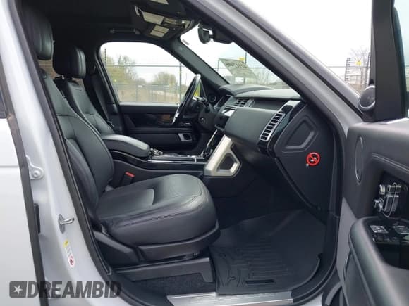 ✅ 2019 Land Rover Range Rover • VIN: SALGS2RE6KA535049 • Lot: 42117405. Listed on IAAI with 118,352 mi. Free auction sales archive from the USA and detailed vehicle history report at DreamBid. Image 5.