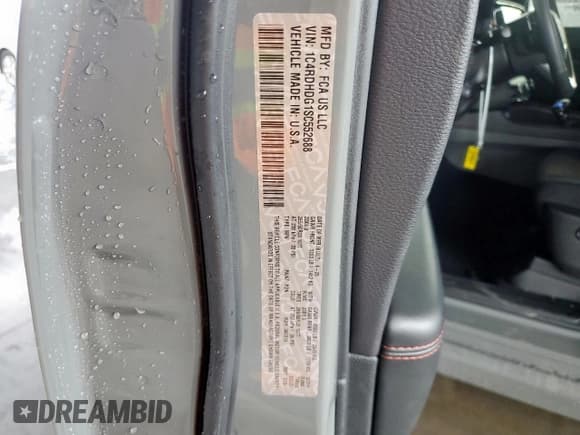 ✅ 2025 Dodge Durango GT • VIN: 1C4RDHDG1SC552688 • Lot: 85329755. Listed on Copart with 367 mi. Free auction sales archive from the USA and detailed vehicle history report at DreamBid. Image 14.