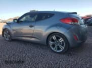 ✅ 2015 Hyundai Veloster • VIN: KMHTC6AD0FU228716 • Lot: 78545614. Wystawiony na Copart z przebiegiem 166 988 mil. Bezpłatny archiwum sprzedaży aukcyjnych z USA i szczegółowy raport historii pojazdu na DreamBid. Zdjęcie 2.