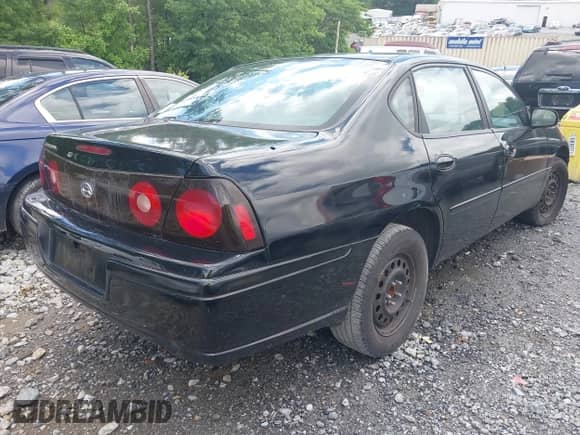 2005 Chevrolet Impala Police Police z VIN 2G1WF55K859378699, wystawiony jako IAAI lot #42249329 z przebiegiem 205 046 mil mil oraz . Historia ofert i sprzedaży dostępna na DreamBid. Obrazek 4.