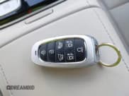 ✅ 2022 Hyundai Tucson Limited • VIN: KM8JFDA26NU073735 • Lot: 42450584. Wystawiony na IAAI z przebiegiem 41 953 mil. Bezpłatny archiwum sprzedaży aukcyjnych z USA i szczegółowy raport historii pojazdu na DreamBid. Zdjęcie 11.