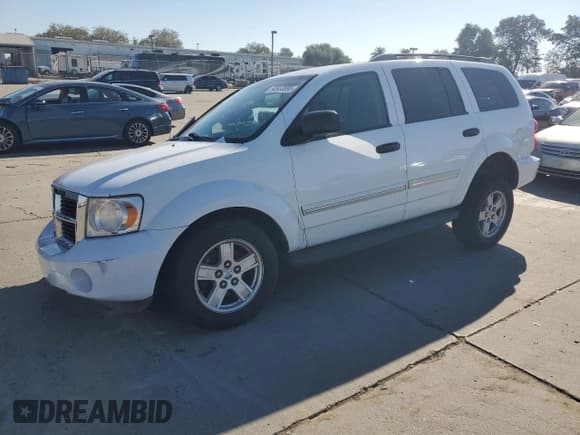 ✅ 2009 Dodge Durango SLT • VIN: 1D8HB48P09F715846 • Lot: 90933895. Wystawiony na Copart z przebiegiem Nie podano. Bezpłatny archiwum sprzedaży aukcyjnych z USA i szczegółowy raport historii pojazdu na DreamBid. Zdjęcie 1.