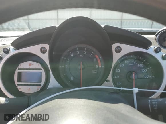 ✅ 2010 Nissan 370Z Touring • VIN: JN1AZ4FH0AM301119 • Лот: 65495134. Опубликован ранее на Copart с пробегом Не указан. Бесплатный доступ к архиву аукционных продаж из США и подробный отчёт об истории автомобиля на DreamBid. Изображение 9.