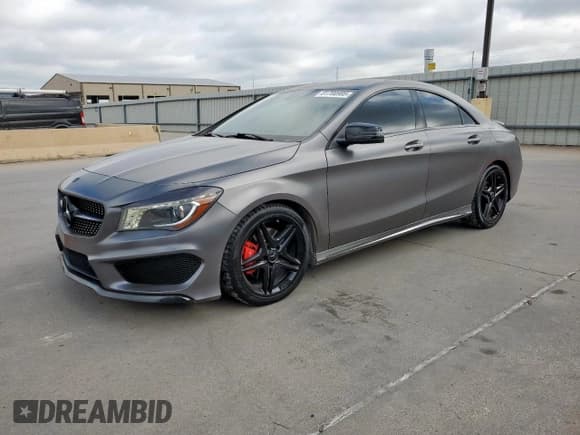 ✅ 2014 Mercedes-Benz CLA 250 • VIN: WDDSJ4EB9EN141222 • Лот: 81700905. Опубликован ранее на Copart с пробегом 79 660 миль. Бесплатный доступ к архиву аукционных продаж из США и подробный отчёт об истории автомобиля на DreamBid. Изображение 1.