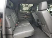 ✅ 2022 Chevrolet Silverado 2500HD LT • VIN: 1GC4YNEY6NF196181 • Lot: 63754575. Wystawiony na Copart z przebiegiem 58 948 mil. Bezpłatny archiwum sprzedaży aukcyjnych z USA i szczegółowy raport historii pojazdu na DreamBid. Zdjęcie 10.