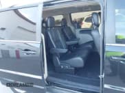 ✅ 2016 Chrysler Town & Country Touring • VIN: 2C4RC1BG8GR295038 • Lot: 43618748. Wystawiony na IAAI z przebiegiem 242 697 mil. Bezpłatny archiwum sprzedaży aukcyjnych z USA i szczegółowy raport historii pojazdu na DreamBid. Zdjęcie 8.