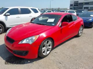 ✅ 2010 Hyundai Genesis Coupe Premium • VIN: KMHHT6KD5AU028766 • Lot: 43184525. Wystawiony na IAAI z przebiegiem 200 435 mil. Bezpłatny archiwum sprzedaży aukcyjnych z USA i szczegółowy raport historii pojazdu na DreamBid. Zdjęcie 2.