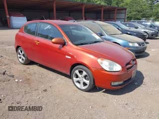 2007 Hyundai Accent SE с VIN KMHCN36C57U040946, выставлен на аукционе IAAI как лот 42789607 с пробегом 109 900 миль миль и . История ставок и продаж доступна на DreamBid. Изображение 1.