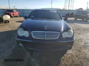 ✅ 2005 Mercedes-Benz C 240 • VIN: WDBRF81J15F649496 • Lot: 91863435. Listed on Copart with 251,015 mi. Free auction sales archive from the USA and detailed vehicle history report at DreamBid. Image 5.
