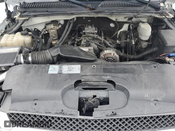 ✅ 2006 Chevrolet Silverado 2500HD LT2 • VIN: 1GCHK23U06F261402 • Лот: 68655945. Опубликован ранее на Copart с пробегом 488 767 миль. Бесплатный доступ к архиву аукционных продаж из США и подробный отчёт об истории автомобиля на DreamBid. Изображение 11.