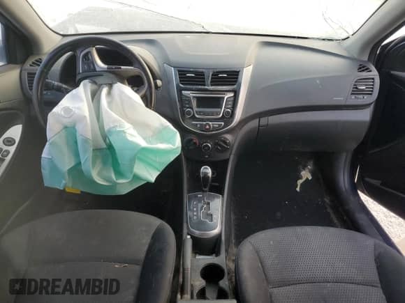 ✅ 2015 Hyundai Accent Sport • VIN: KMHCU5AE1FU231284 • Лот: 60759365. Опубликован ранее на Copart с пробегом Не указан. Бесплатный доступ к архиву аукционных продаж из США и подробный отчёт об истории автомобиля на DreamBid. Изображение 8.