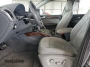 ✅ 2015 Audi Q5 Premium Plus • VIN: WA1LFAFP2FA106971 • Lot: 52291015. Listed on Copart with 177,299 mi. Free auction sales archive from the USA and detailed vehicle history report at DreamBid. Image 7.