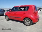 ✅ 2013 Kia Soul • VIN: KNDJT2A57D7579373 • Lot: 82697335. Wystawiony na Copart z przebiegiem 277 126 mil. Bezpłatny archiwum sprzedaży aukcyjnych z USA i szczegółowy raport historii pojazdu na DreamBid. Zdjęcie 2.