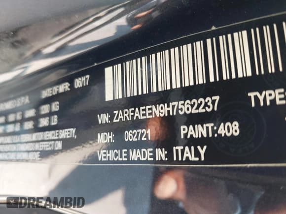 ✅ 2017 Alfa Romeo Giulia Ti • VIN: ZARFAEEN9H7562237 • Lot: 42843384. Listed on IAAI with 51,682 mi. Free auction sales archive from the USA and detailed vehicle history report at DreamBid. Image 9.