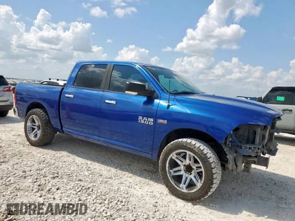 2016 Ram 1500 Big Horn with VIN 1C6RR6LT0GS148211, listed as a Copart auction lot 70724385 with 152,501 mi miles and Clean title. Bid and sale history available at DreamBid. Image 4.