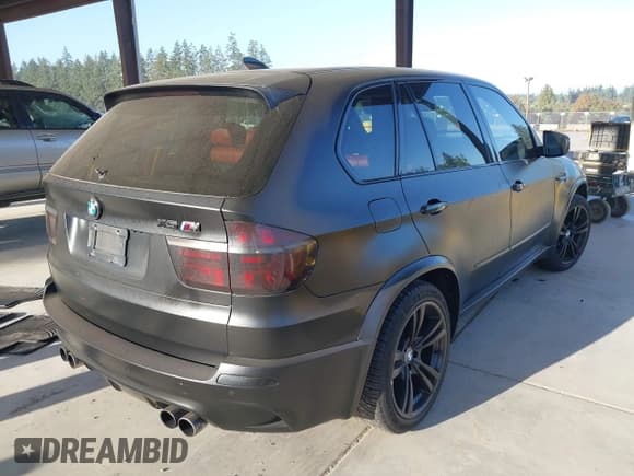 ✅ 2012 BMW X5 M • VIN: 5YMGY0C57CLK27372 • Лот: 43273333. Опубликован ранее на IAAI с пробегом 141 383 миль. Бесплатный доступ к архиву аукционных продаж из США и подробный отчёт об истории автомобиля на DreamBid. Изображение 4.