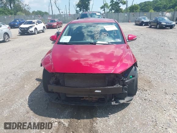 ✅ 2017 Hyundai Elantra SE • VIN: KMHD84LF6HU339606 • Lot: 42833925. Wystawiony na IAAI z przebiegiem 102 444 mil. Bezpłatny archiwum sprzedaży aukcyjnych z USA i szczegółowy raport historii pojazdu na DreamBid. Zdjęcie 12.