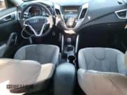 ✅ 2012 Hyundai Veloster w/Gray Int • VIN: KMHTC6AD0CU021139 • Lot: 81772634. Wystawiony na Copart z przebiegiem 162 322 mil. Bezpłatny archiwum sprzedaży aukcyjnych z USA i szczegółowy raport historii pojazdu na DreamBid. Zdjęcie 8.